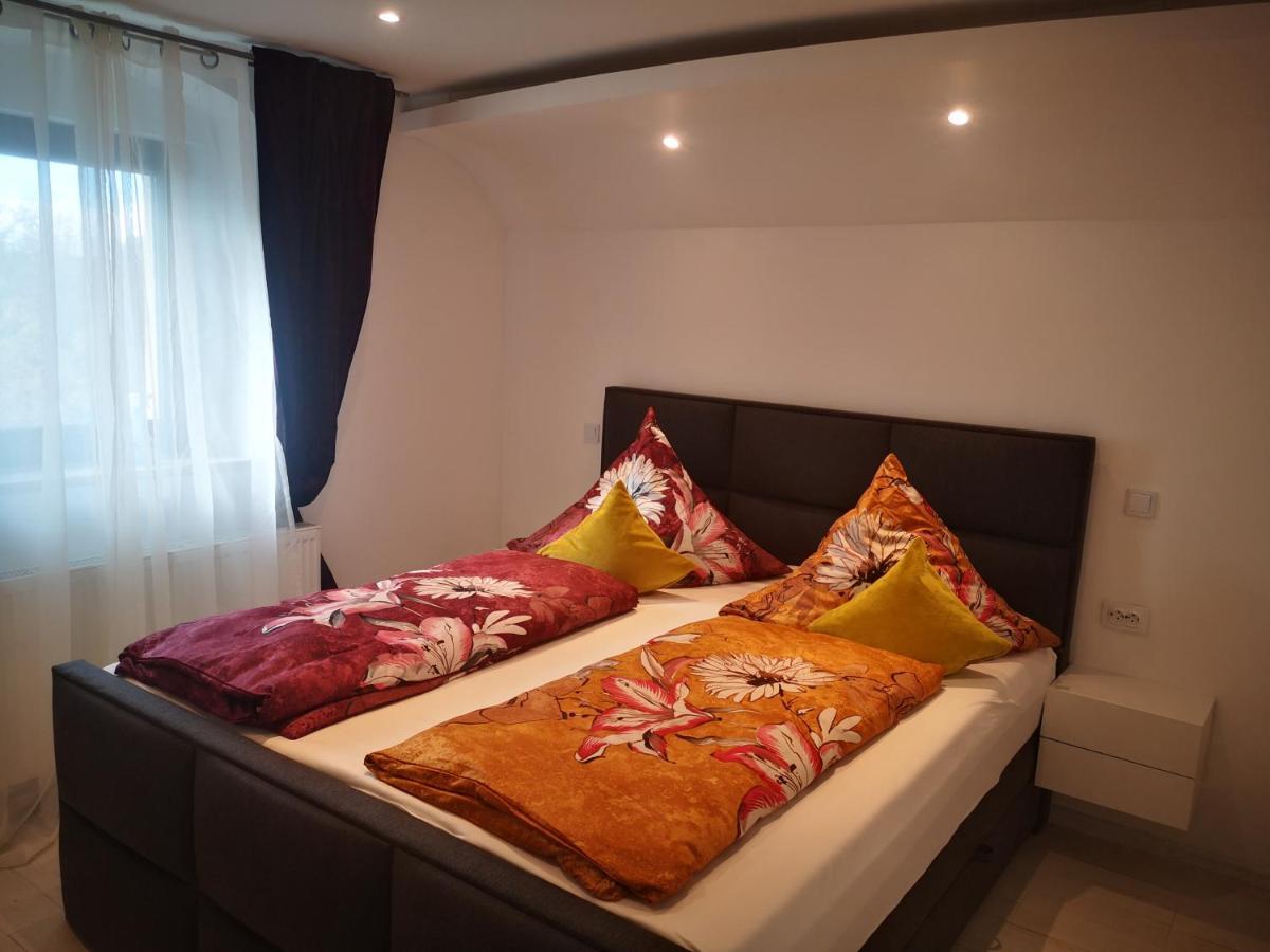 Ferien- Und Businesswohnung Relax Im Ersten Stock Sonnen Luaran gambar