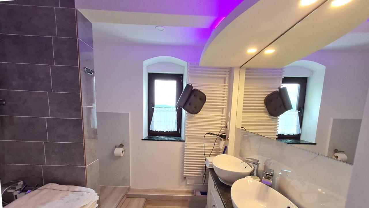 Ferien- Und Businesswohnung Relax Im Ersten Stock Sonnen Luaran gambar