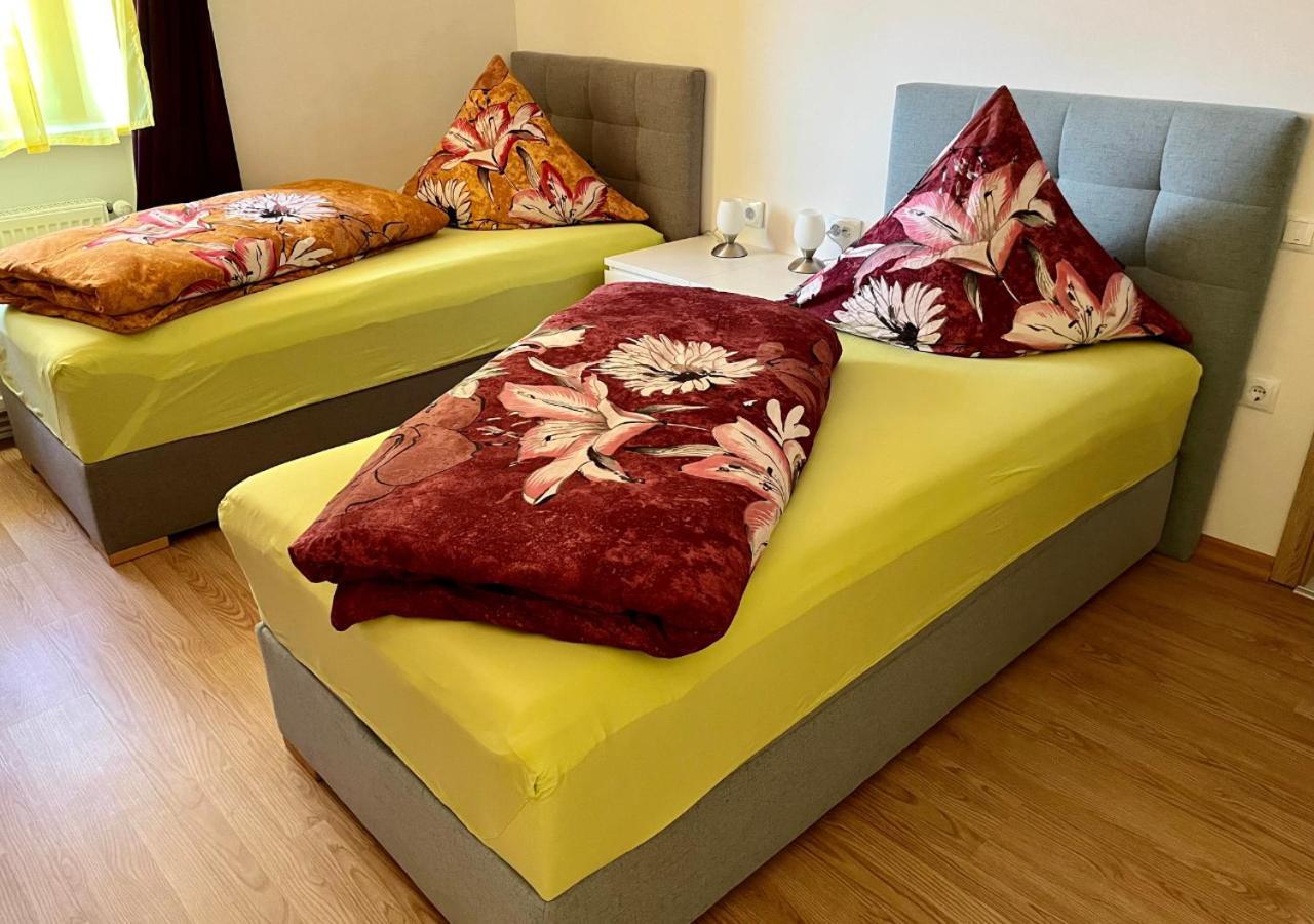 Ferien- Und Businesswohnung Relax Im Ersten Stock Sonnen Luaran gambar